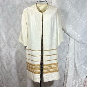 Vintage Edith Flagg cream embroidered cap duster